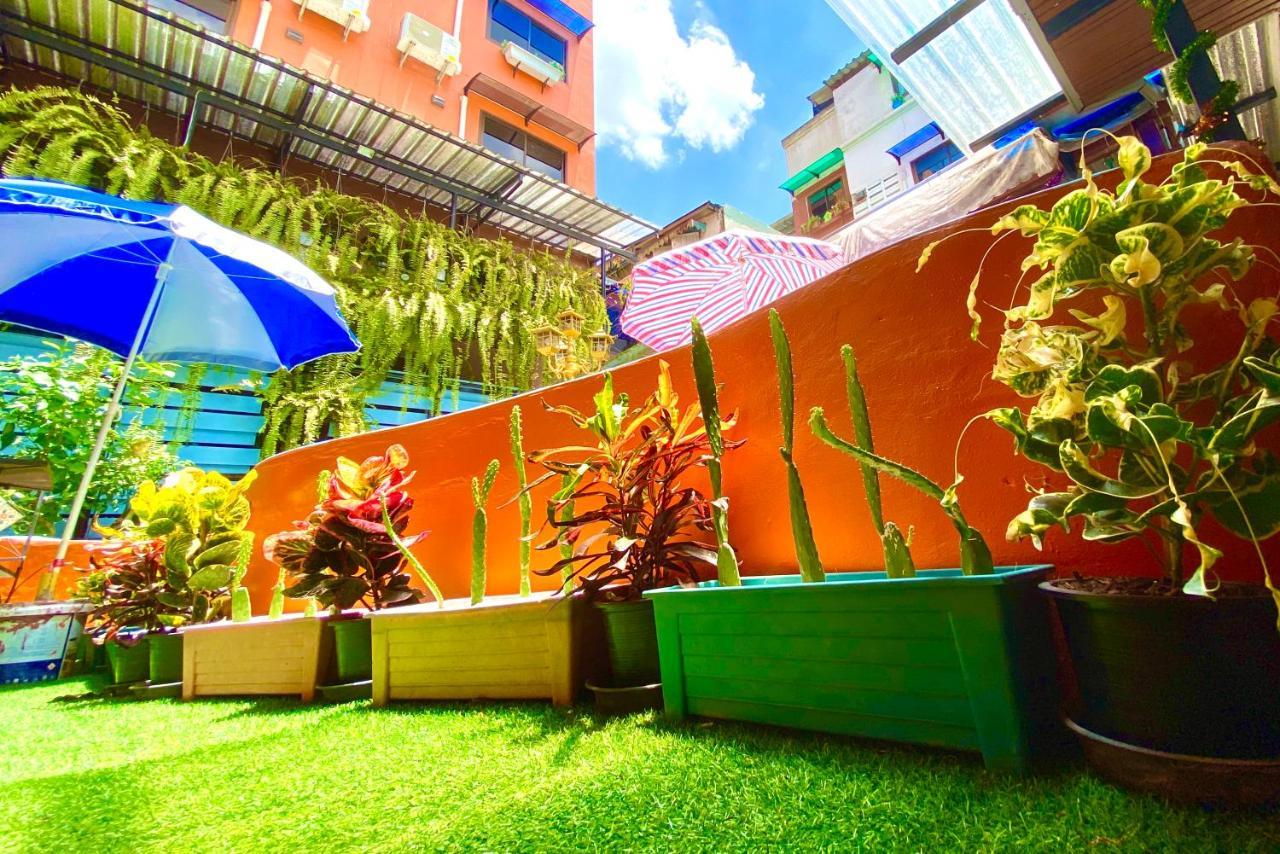 4J Lodge Bangkok Buitenkant foto